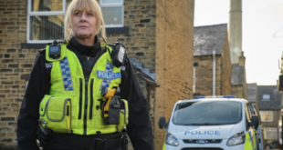 Sarah Lancashire Talks Why She Launched Her Own Indie Shingle & Teases The Company’s Upcoming Adaptation Of “Remarka...