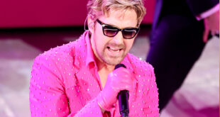 Ryan Gosling Brings The Kenergy Performing “I’m Just Ken” From ‘Barbie’ At The 2024 Oscars...